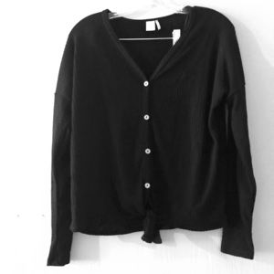 Button-up Waffle Top - size small